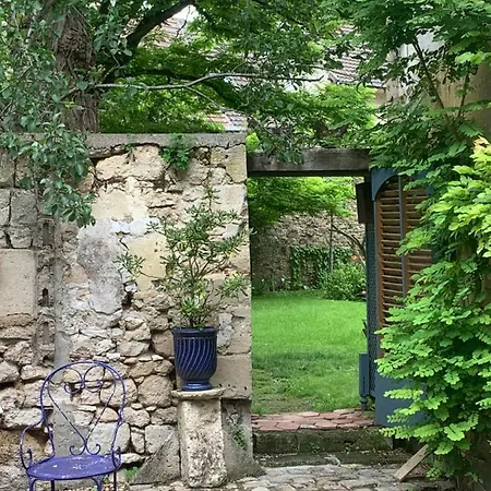 La Petite Maison Crépy-en-Valois Exterior foto